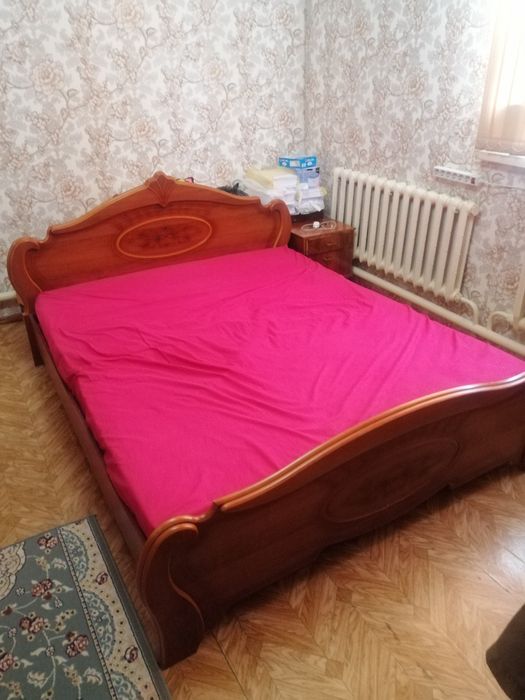 Срочно спальный кровать сатылады