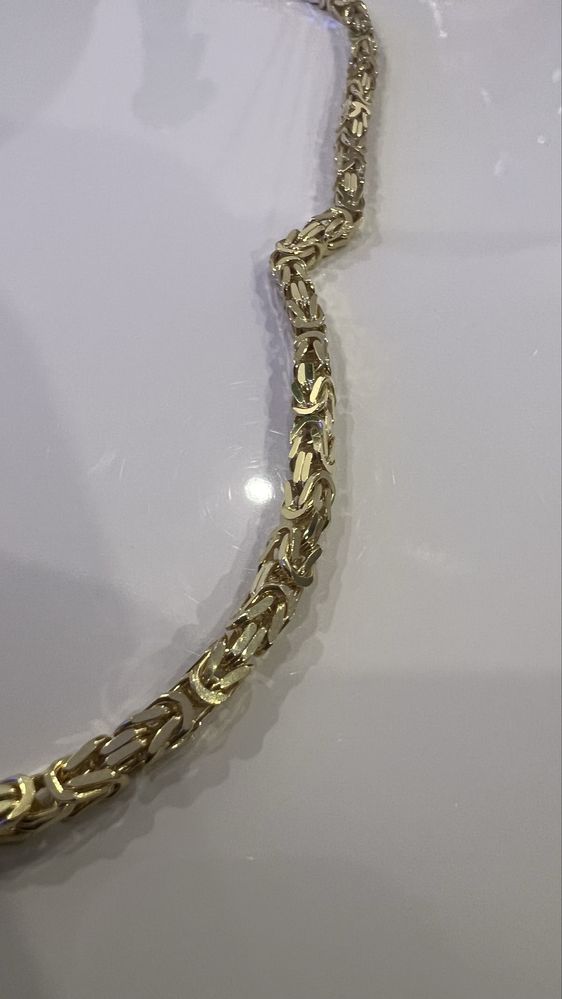 Lant aur galben 8k nou.Greutate: 33.2g, Lungime:65cm, Grosime: 2.8mm