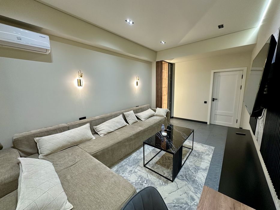 Арендага навастройка квартира 3хона 90 кв 800$ Ойлага Инастранс қиз бо