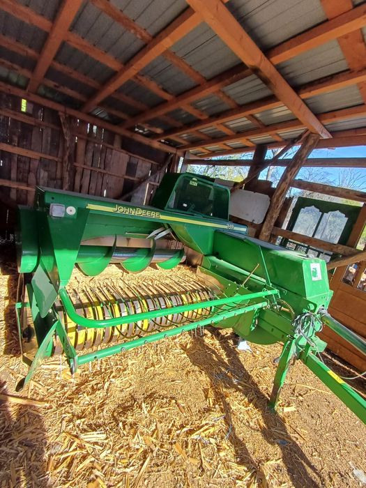 Vând presă de balotat john deere 349
