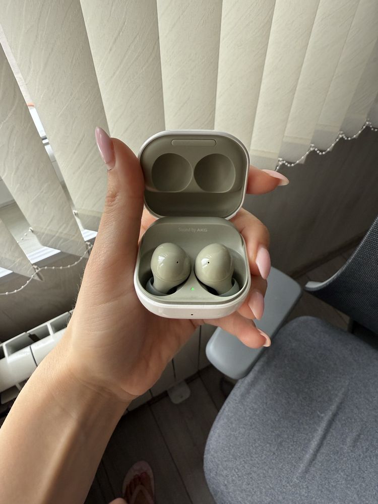 Samsung Galaxy Buds 2, цвят Olive