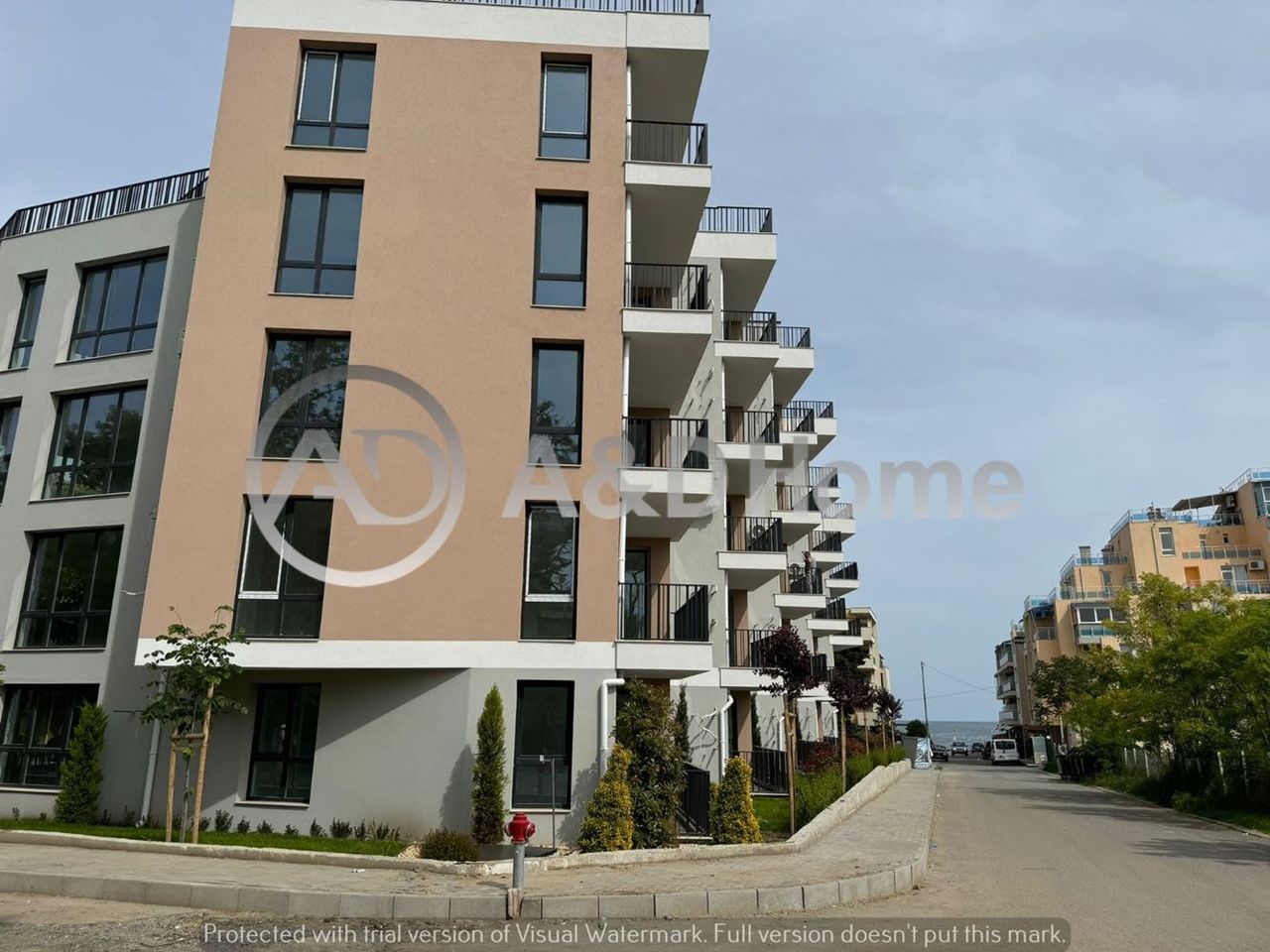 Продава се Двустаен апартамент в с. Равда, Област Бургас - 66 кв.м за 1226 €/кв.м - Снимка #6