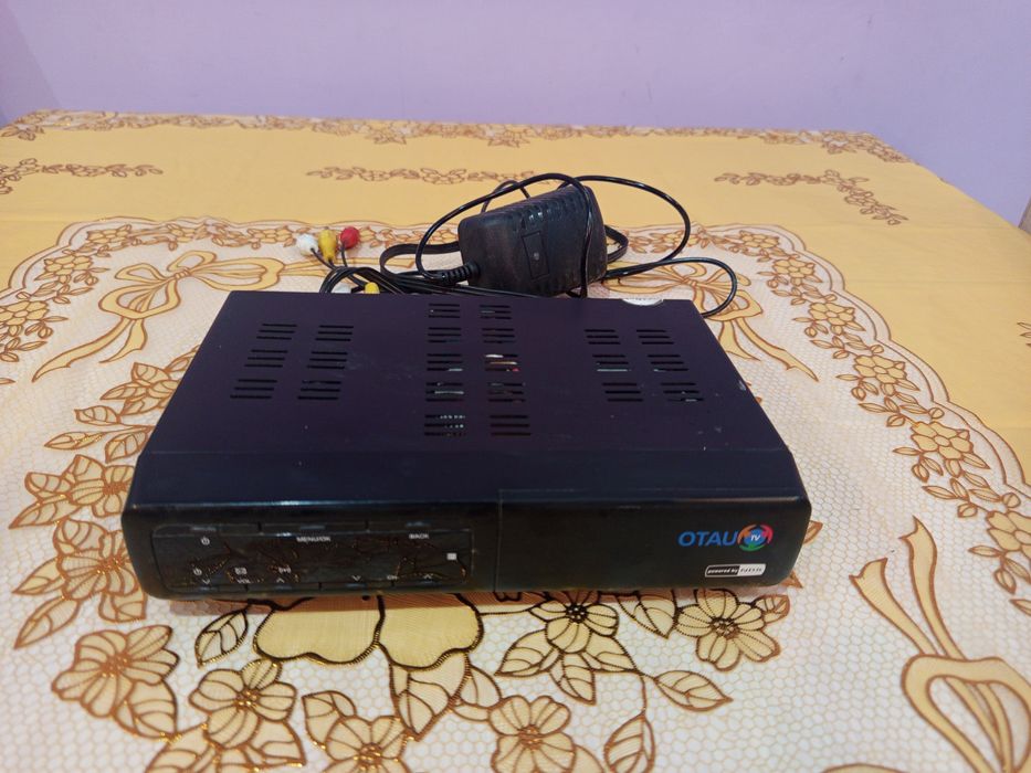 Приставка отау ТВ .