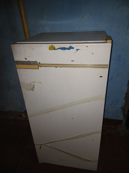 Холодильник рабочий