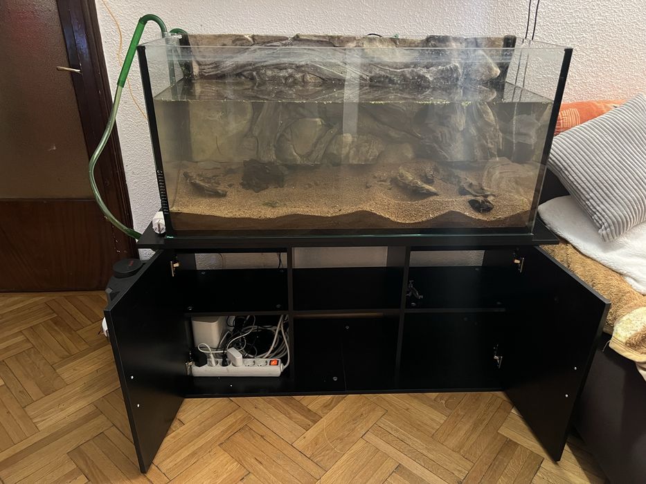 Acvariu 200l 100x40x50 cu stand si substrat jbl si decor 3d