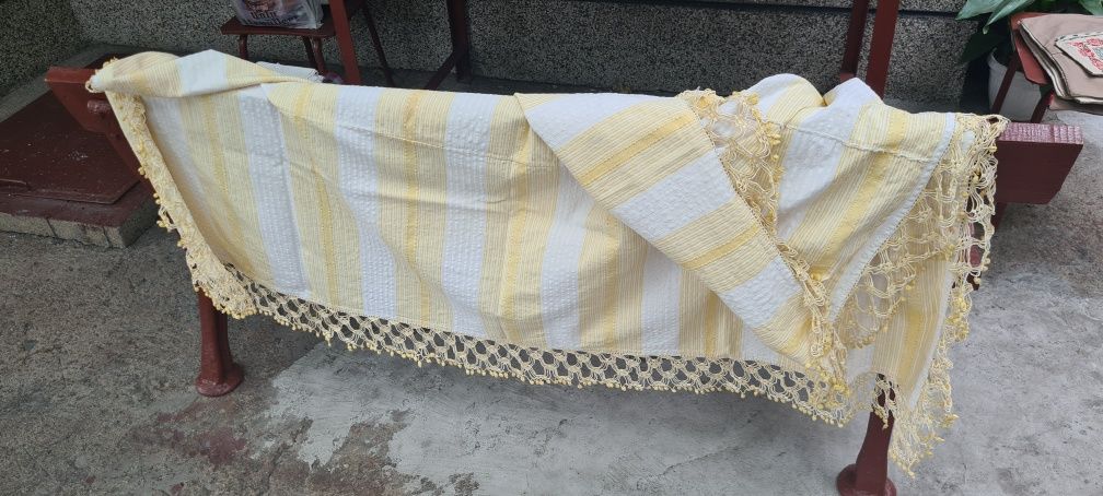 Ръчно бродирани калъвки
