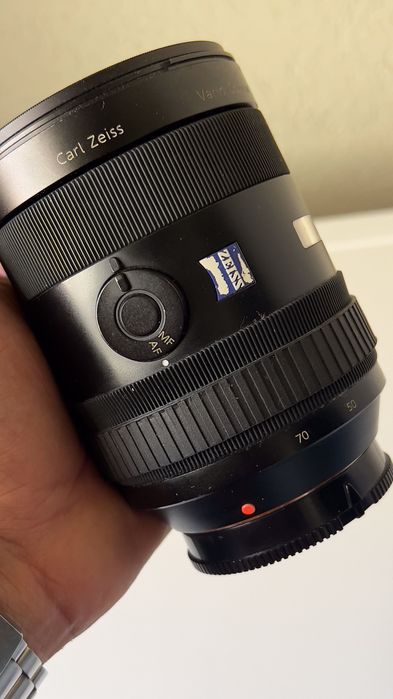 Sony Carl Zeiss Vario-Sonnar T* 24-70mm f/2.8 - Sony A