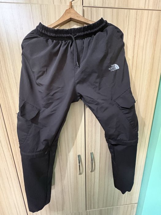 Шушлеков панталон The North Face