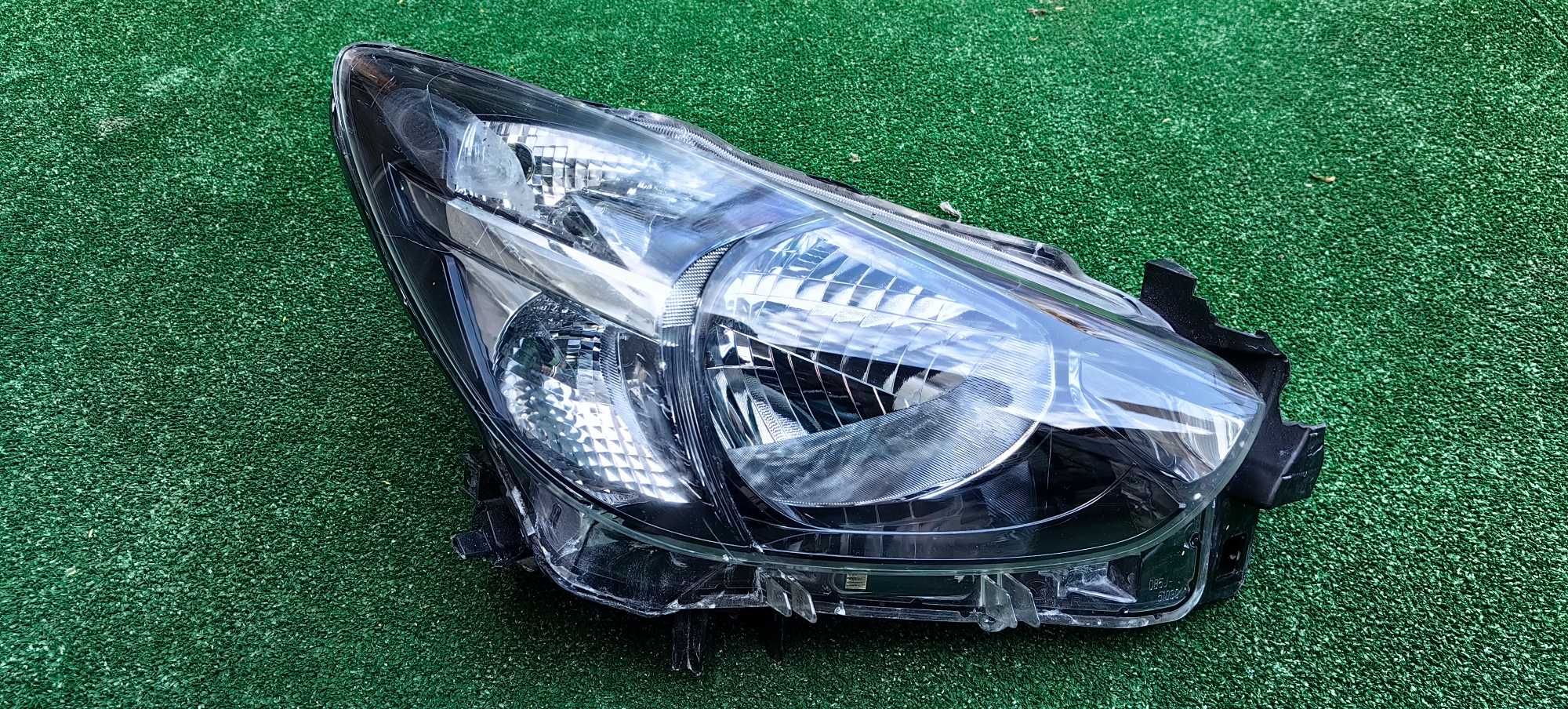 Фар за Mazda 2 / Мазда 2