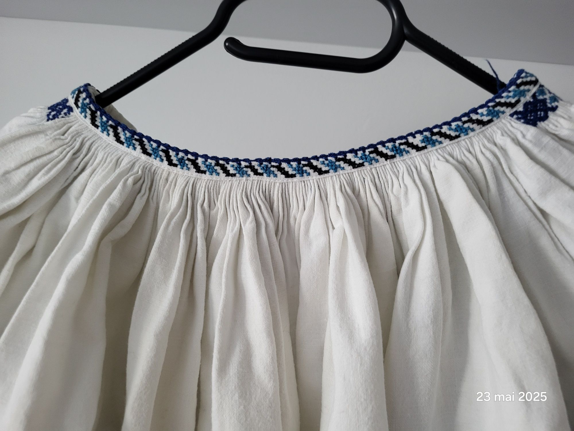 Ie 100 ani autentica traditionala