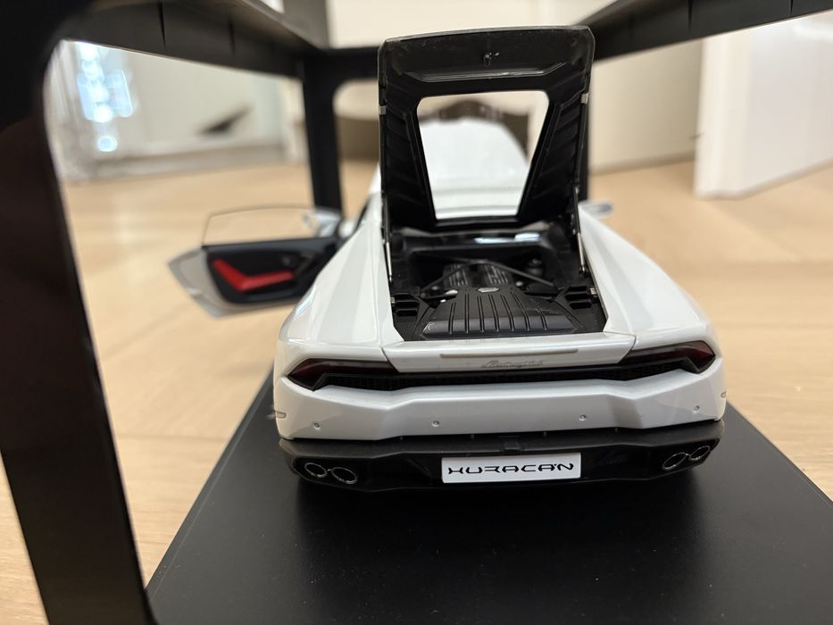 Macheta Lamborghini Huracan 1:18 AutoArt