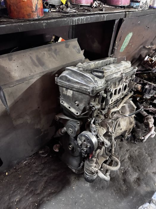 Двигатель 2.4 от тойота