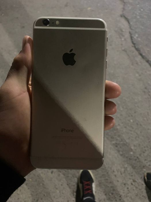 Iphone 6s + akkkmlator usselin