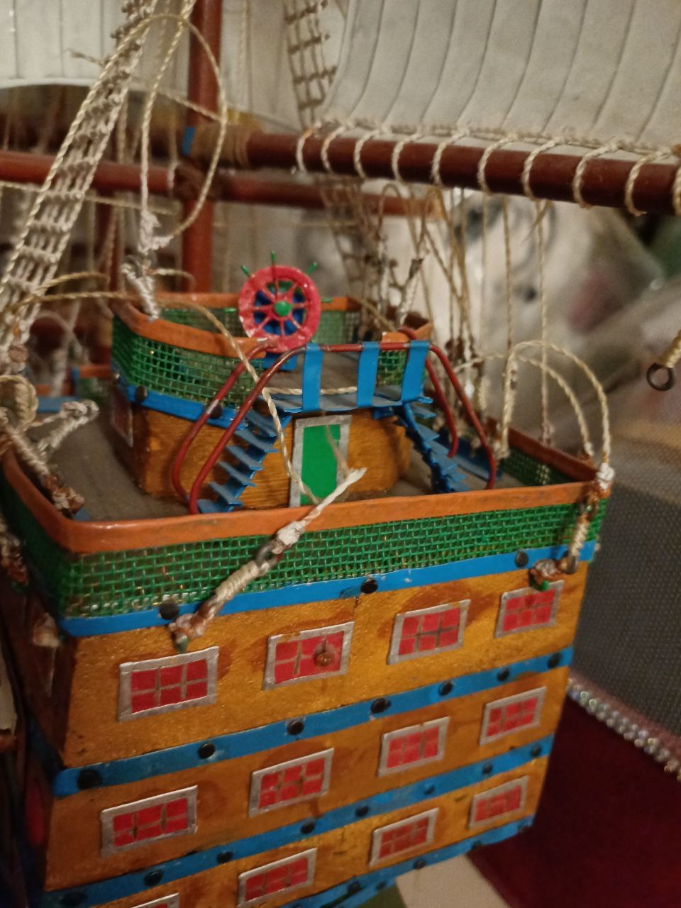 Kema qòl mehnatida yasalgan