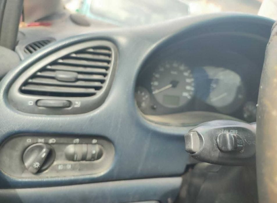 999 лв цял VW Шаран 1,9 TDI 110 к.с.за части, или на части.