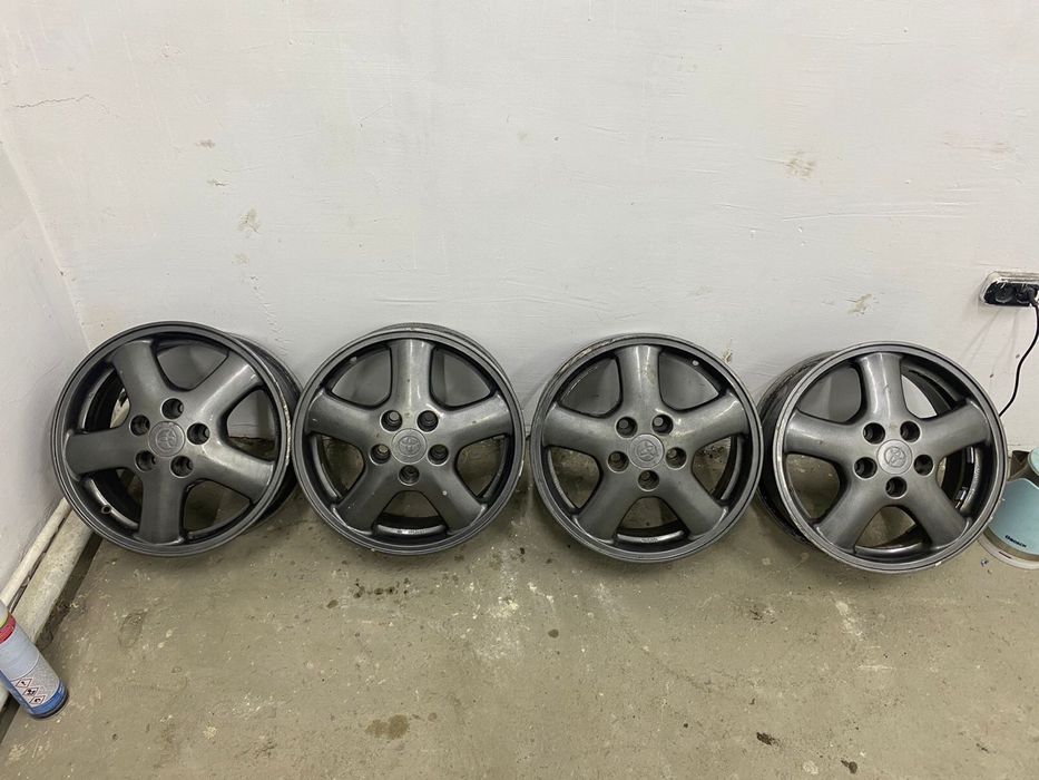 Диски на ТУРИК Размер 16 . Цена 140.000тг