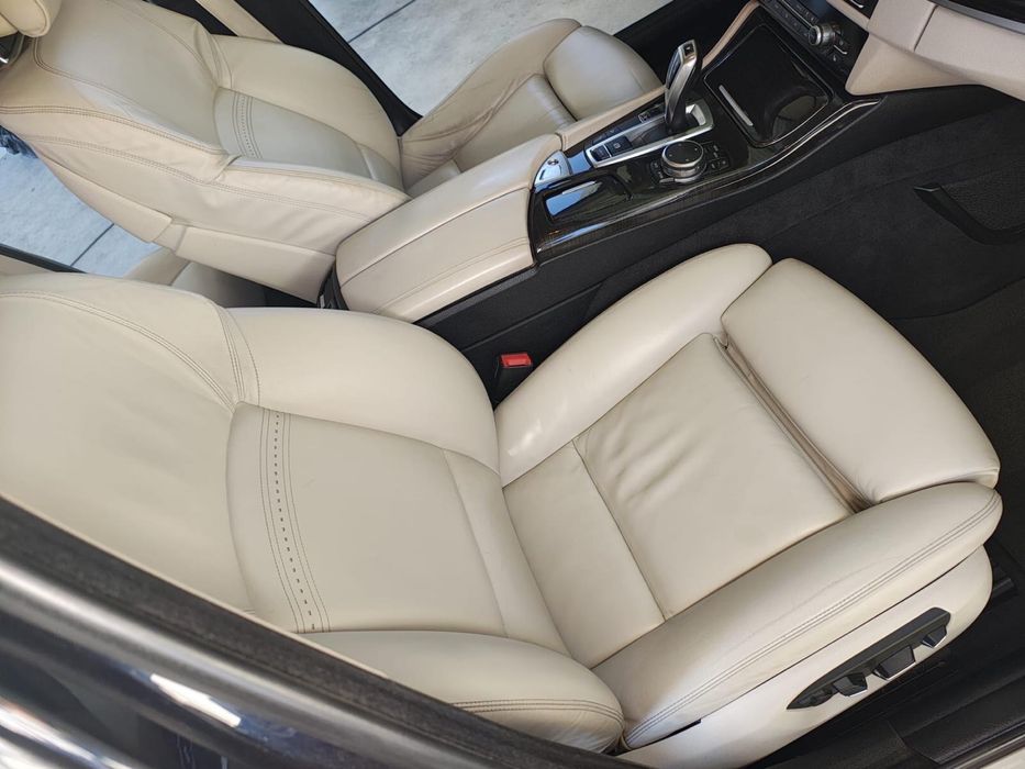 Bmw Seria 5 530 xDrive Luxury