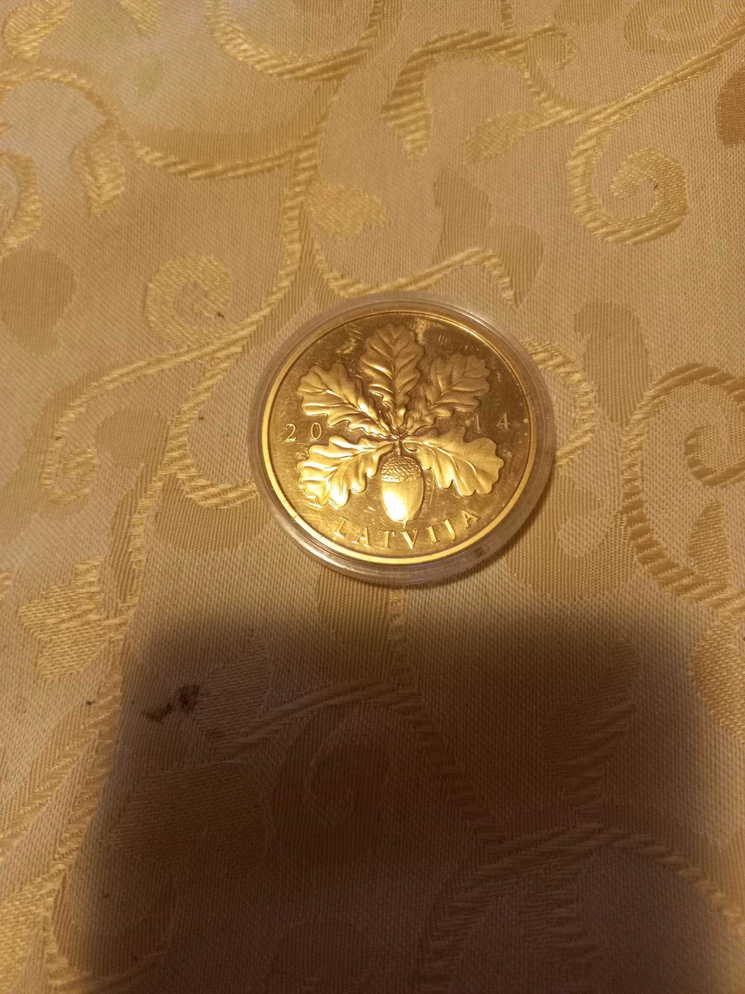 рядка юбилейна монета