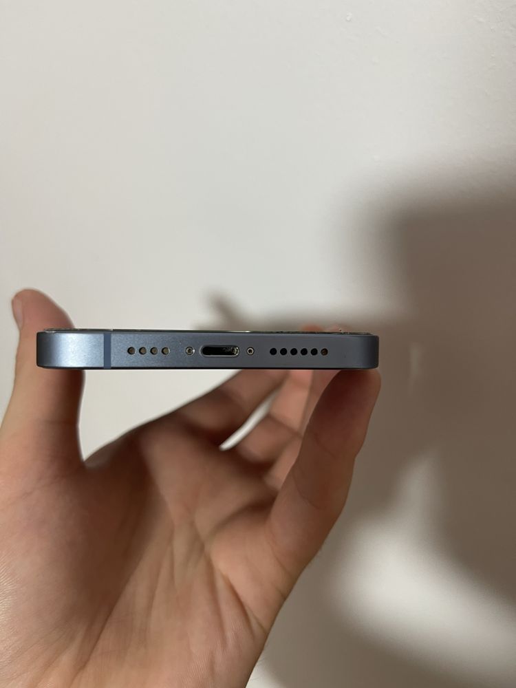 iPhone 14 Plus 85% Baterie