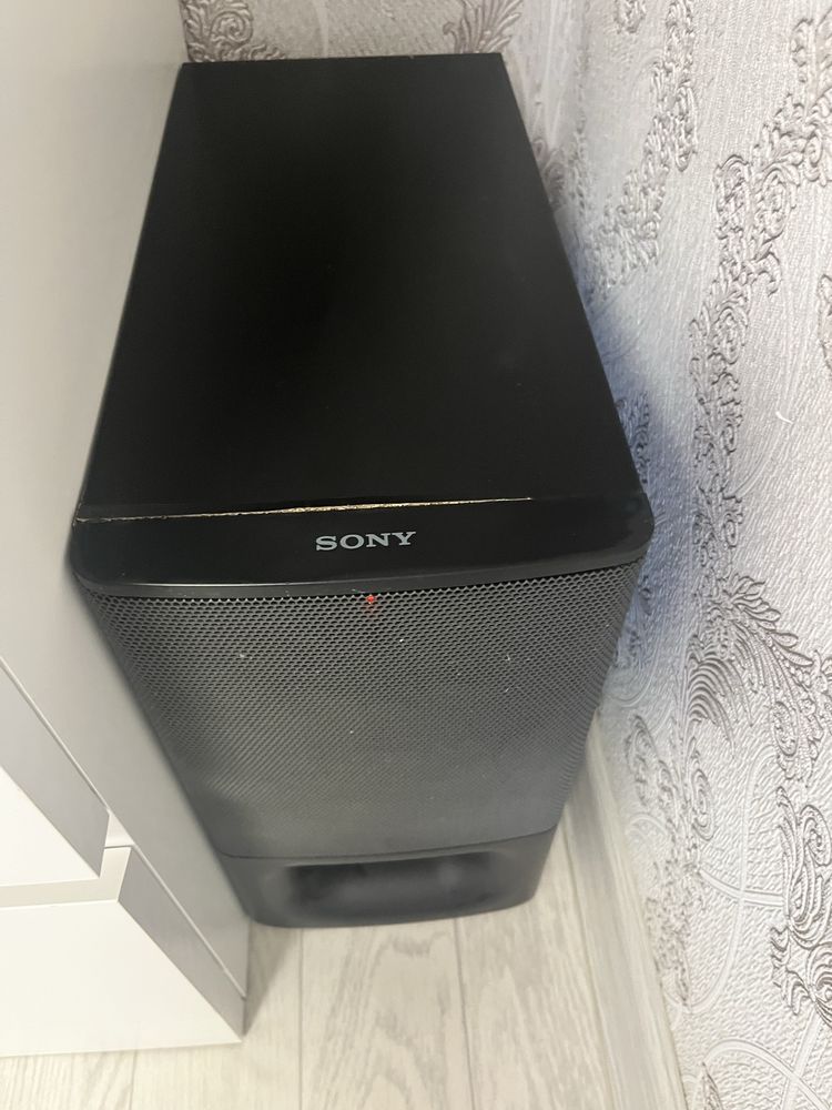Соундбар SONY в отл состоянии.
