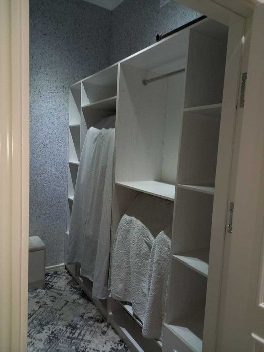 Квартира сотилади!