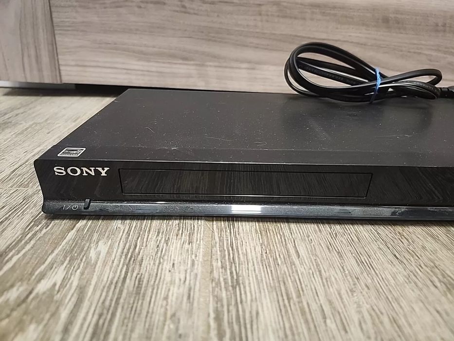 Sony BDP-S380 Blu-ray Disc Player