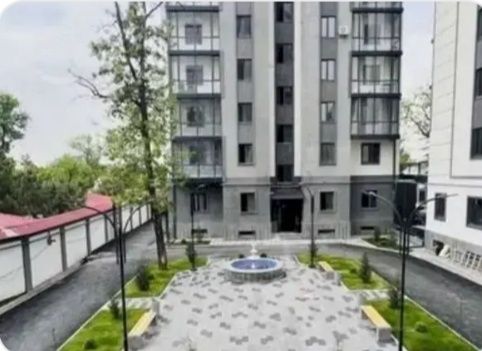 Продаю собственную  2 комнатную квартиру с кадастром ,Baku Resident ,
