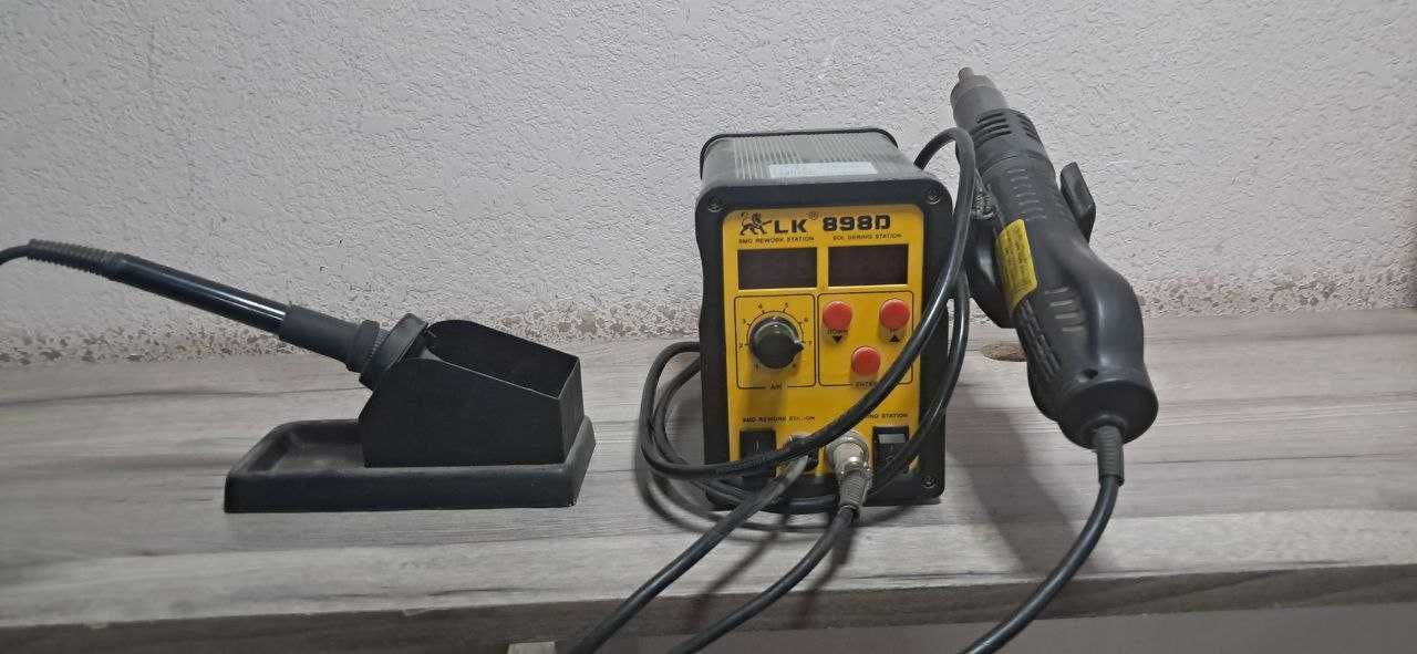 Паяльная станция Фен паяльник LK898D Насадки есть