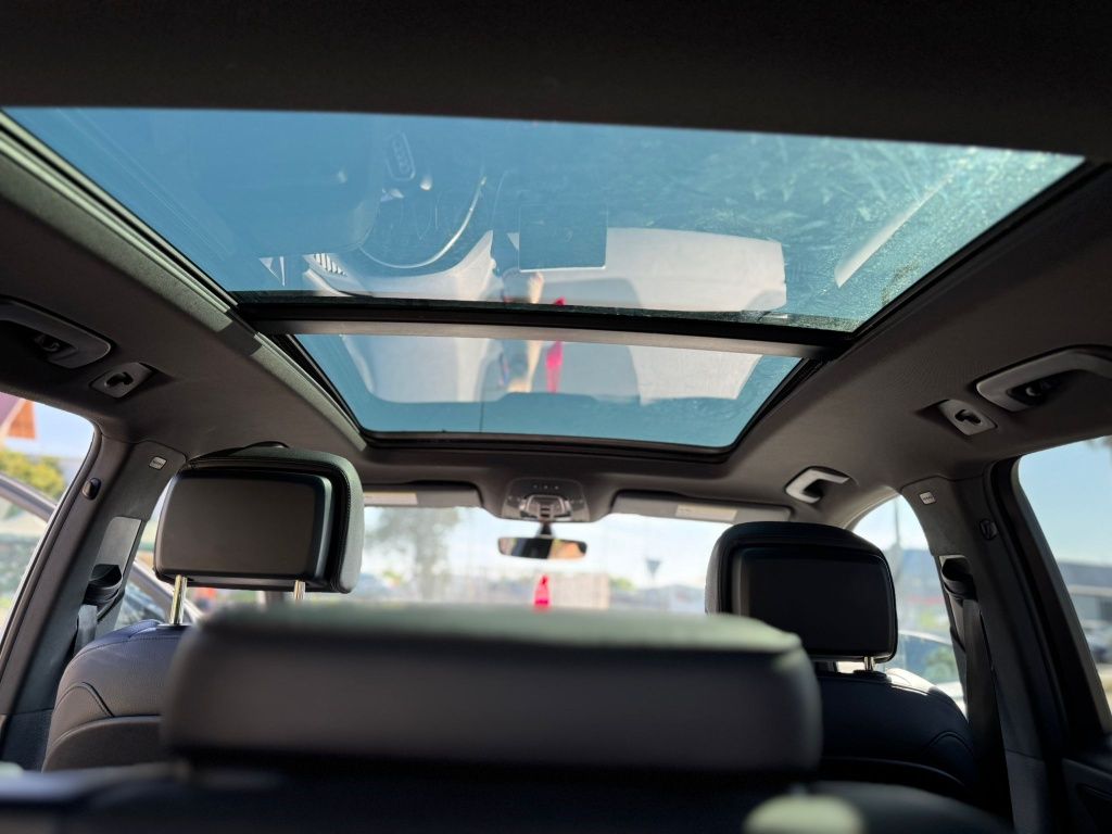 Vând Audi q5 2020