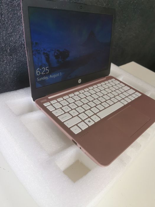 Vând laptop HP Stream model 11-ak0500sa