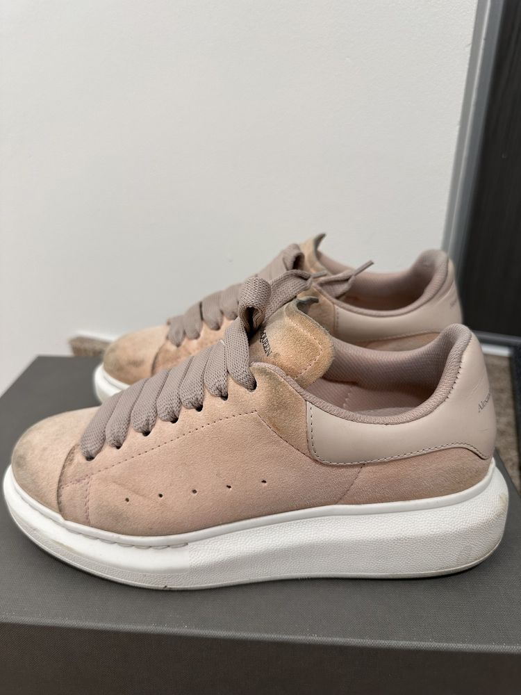 Alexander Mcqueen sneakers suede