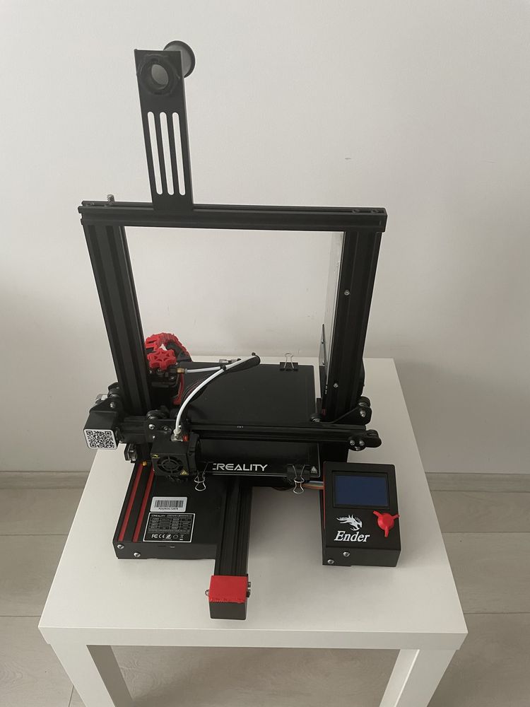 Imprimanta 3D Ender 3 Pro