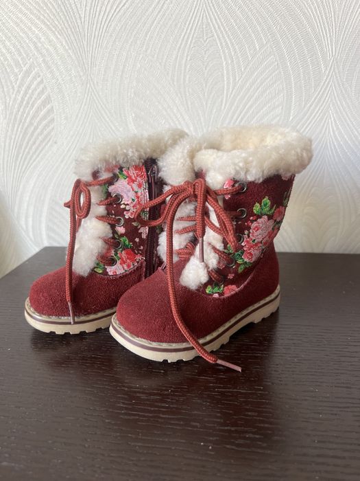 Детская зимняя обувь на девочку