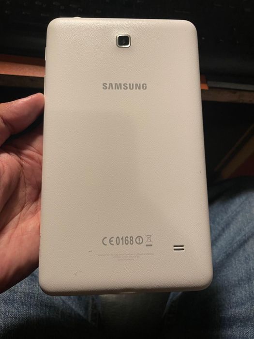 Samsung Galaxy TAB 4 sm:T230 wi-fi impecabila,cu slot de card micro sd