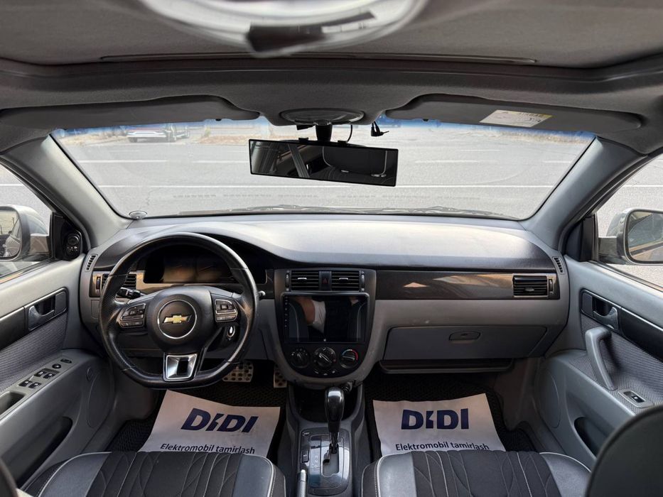 Gentra Avtomat sotiladi