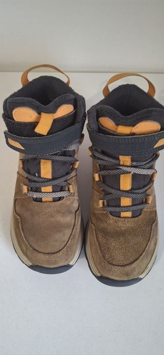 Ghete piele călduroase