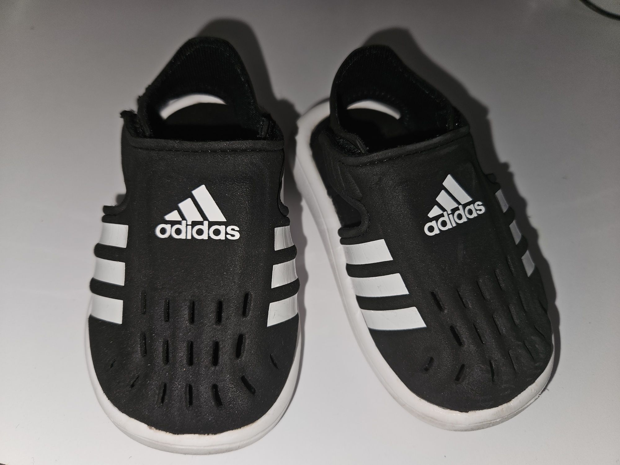 Детски сандали Adidas