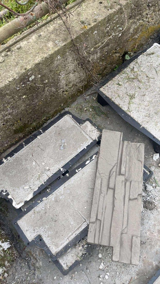 Capace gard stalpi beton intervale gard