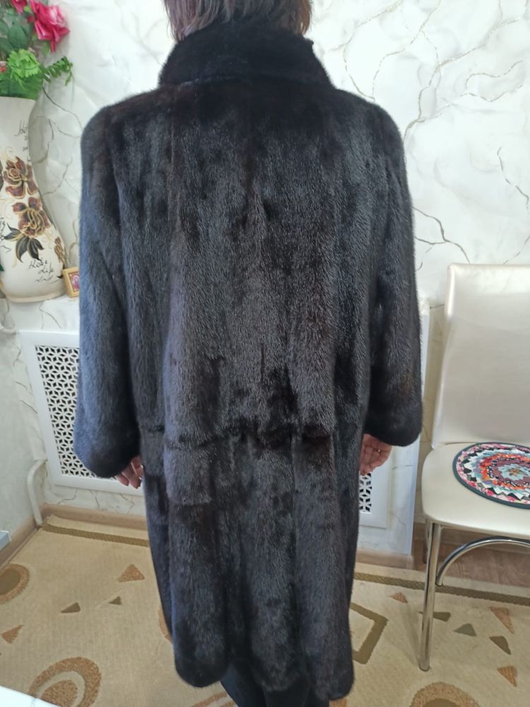Продам Шубу Норковую