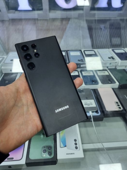 Samsung galaxy S22 ULTRA  Sotiladi Srochni