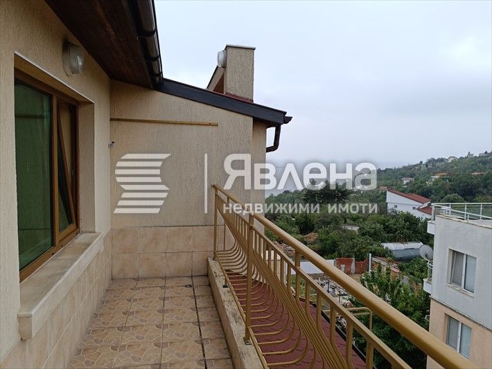 Панорамен Тристаен Апартамент
