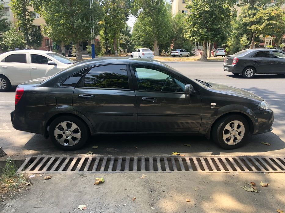 Lacetti 2018 sotiladi 100% тоза