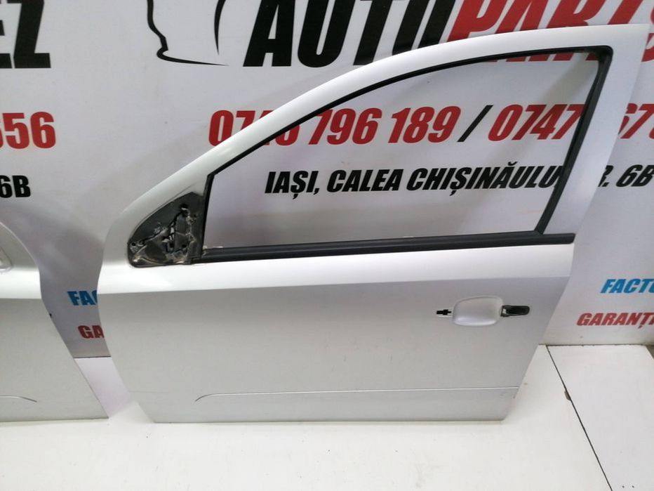 Portiera ușa stânga dreapta Opel Astra H Gri metalizat Argintiu