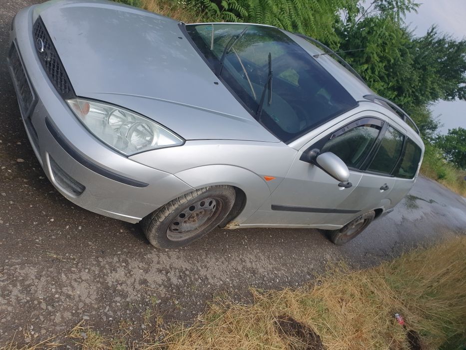 Dezmembrez ford focus 1 mk1 1.6 benzina