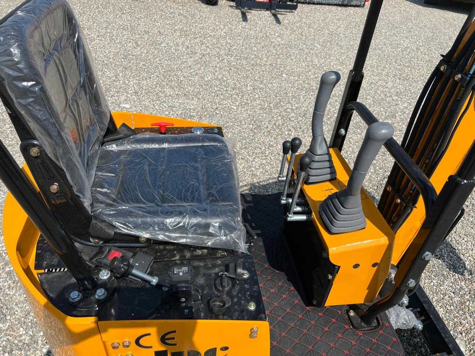 Mini excavator JPC  - 12 Hp , 1 Tona  (Nou) + Video