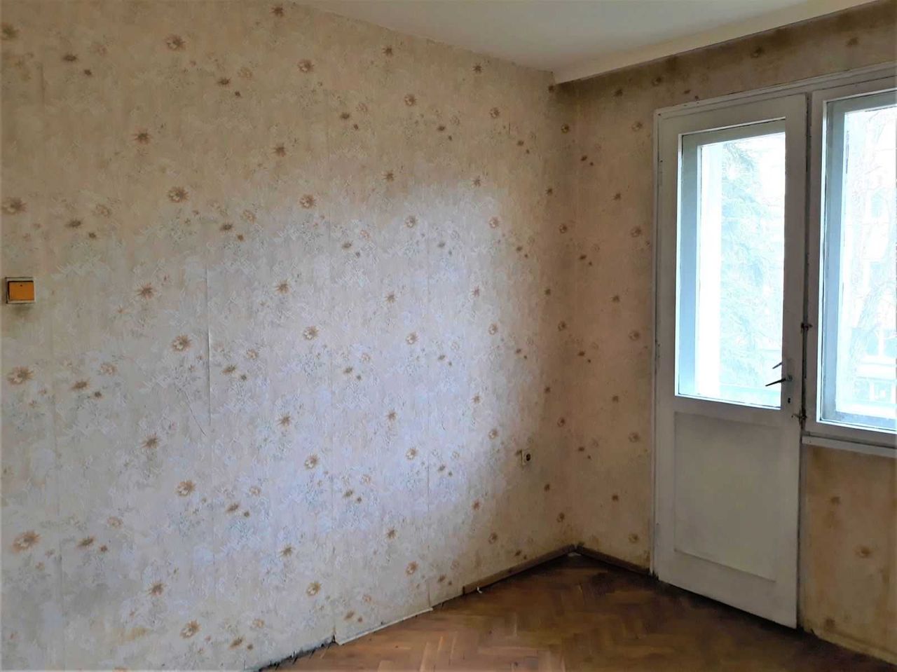 Продава се Тристаен апартамент в Стара Загора, Център - 78 кв.м за 1186 €/кв.м - Снимка #9