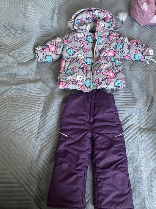 Продам куртки детские