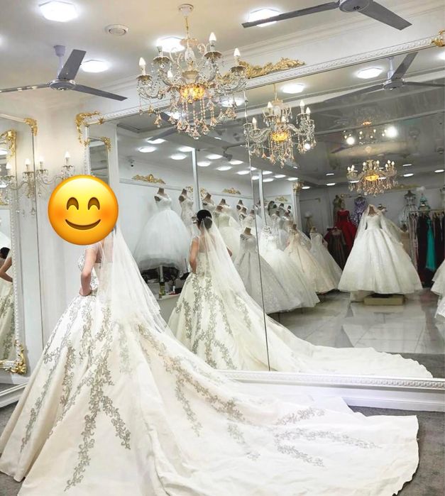 Свадебное платье