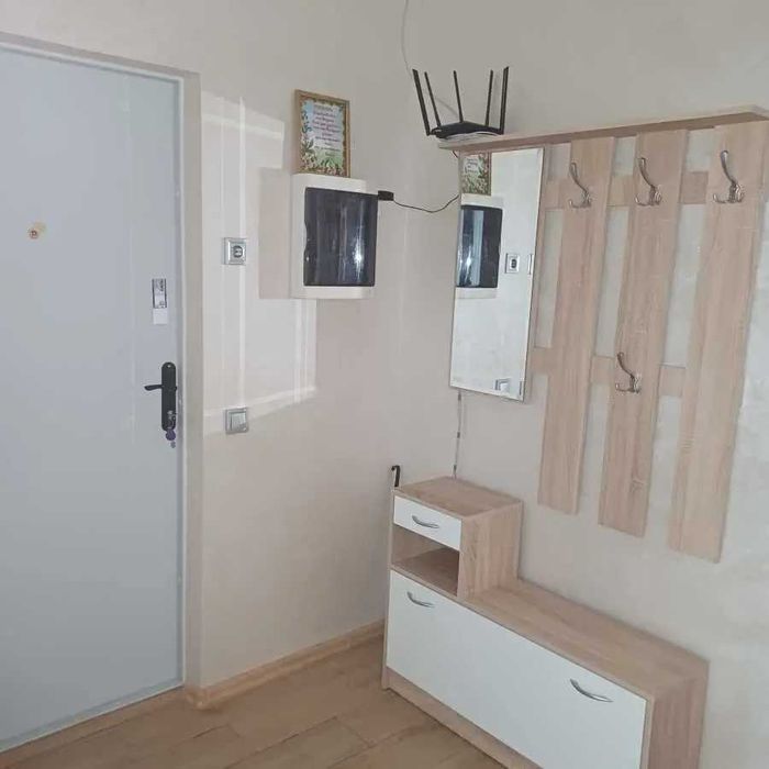 Дава се под наем Двустаен апартамент в София, Център - 55 кв.м за 392.7 € - Снимка #3