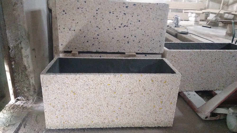Ghiveci/ jardiniere din beton